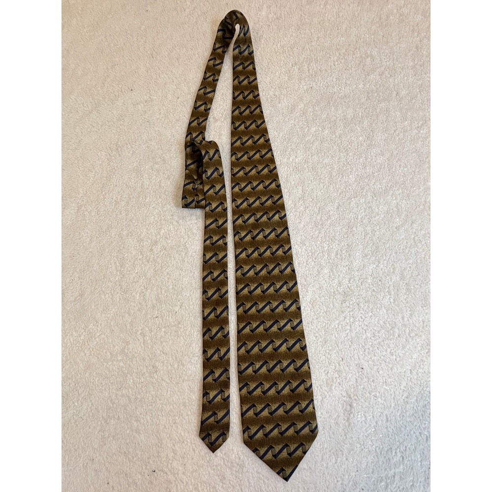 Vintage 100% Silk Handmade in Italy Necktie‎ Olive Gold Navy Zig Zag Geometric